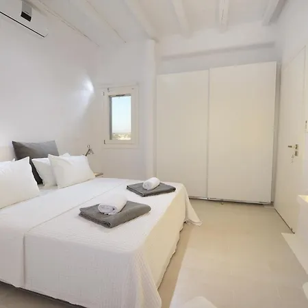Blanca Uno * Mykonos Town